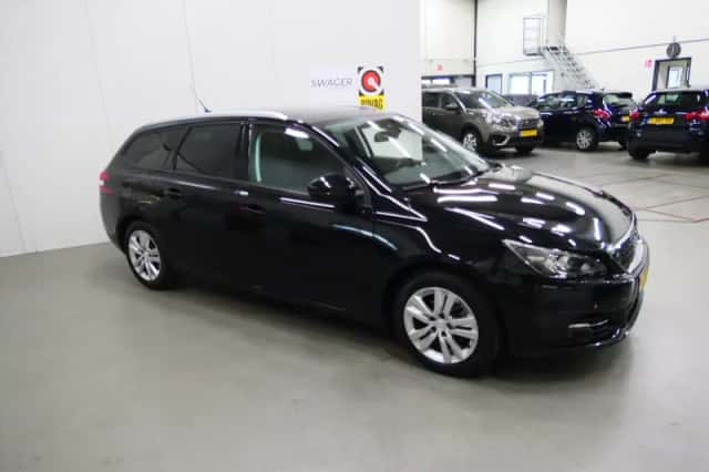 Peugeot 308 (2020) thumbnail 2