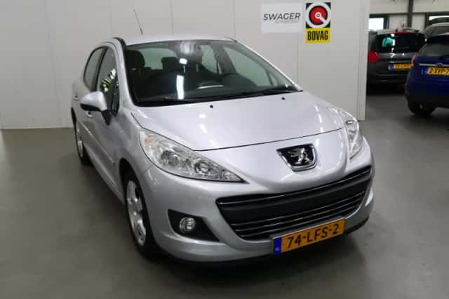 Peugeot 207 (2010) thumbnail 1