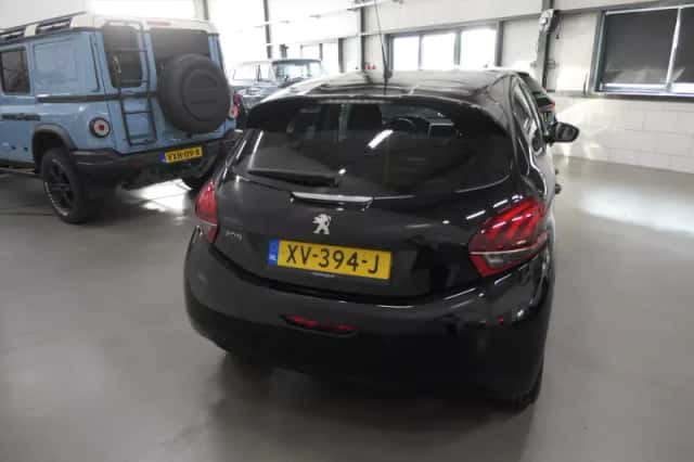 Peugeot 208 (2019) thumbnail 6