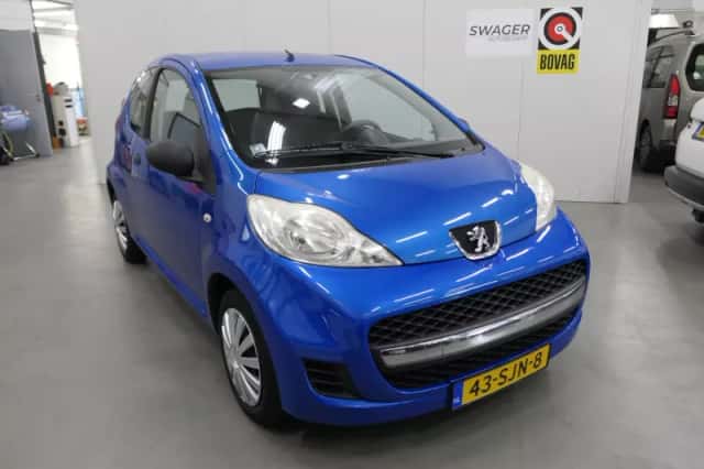 Peugeot 107 (2011) thumbnail 1