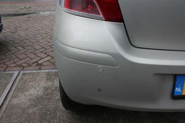 Toyota Yaris (2010) thumbnail 6