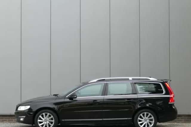 Volvo V70 (2016) thumbnail 5