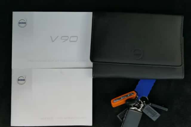 Volvo V90 (2016) thumbnail 4