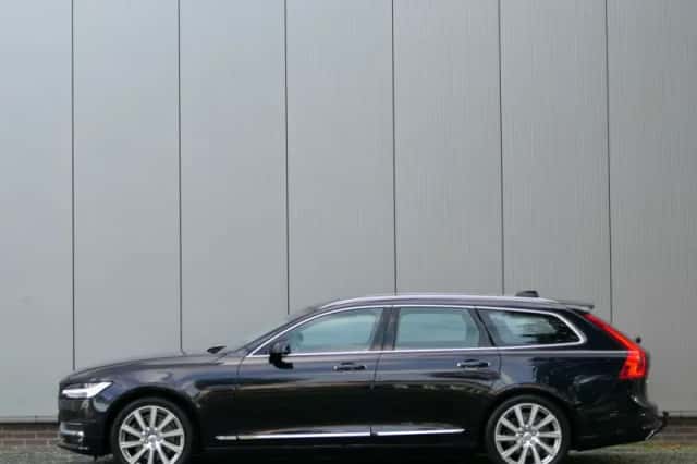 Volvo V90 (2016) thumbnail 5