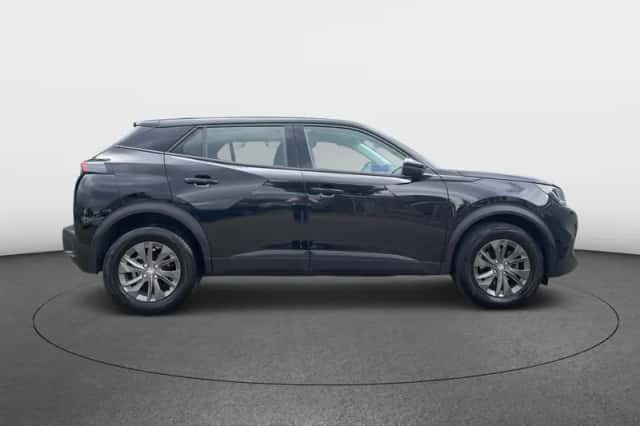 Peugeot 2008 (2021) thumbnail 5