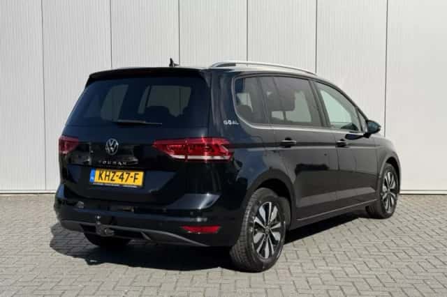 Volkswagen Touran (2025) thumbnail 5