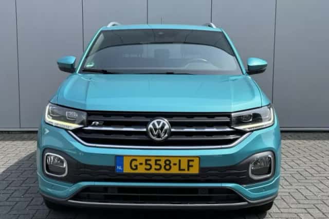 Volkswagen T-Cross (2019) thumbnail 2