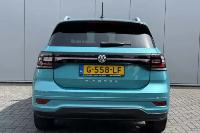 Volkswagen T-Cross (2019) thumbnail 6