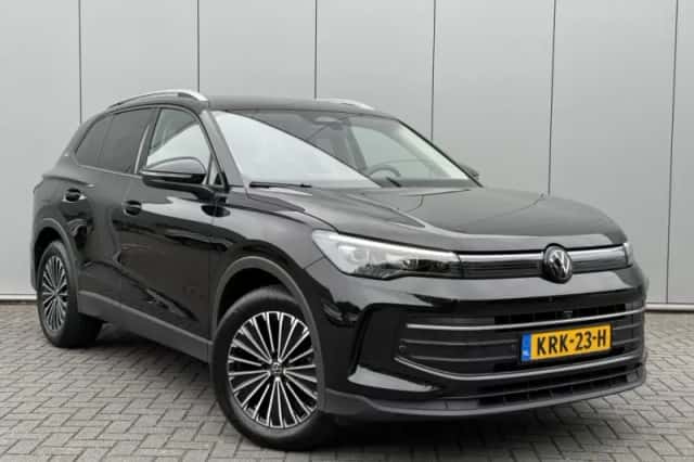Volkswagen Tiguan (2025) thumbnail 3