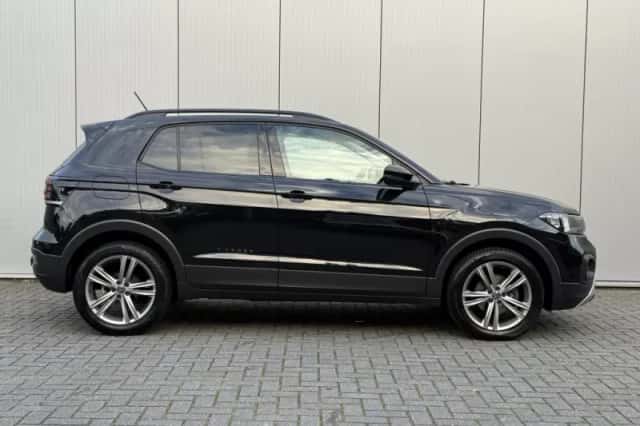 Volkswagen T-Cross (2021) thumbnail 4