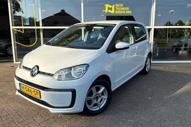 Volkswagen Up! (2020) thumbnail 1