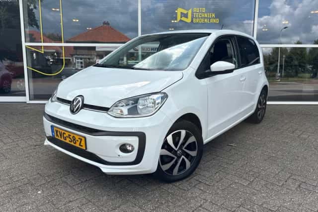 Volkswagen Up! (2022) thumbnail 1