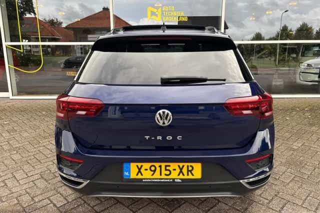 Volkswagen T-Roc (2019) thumbnail 6
