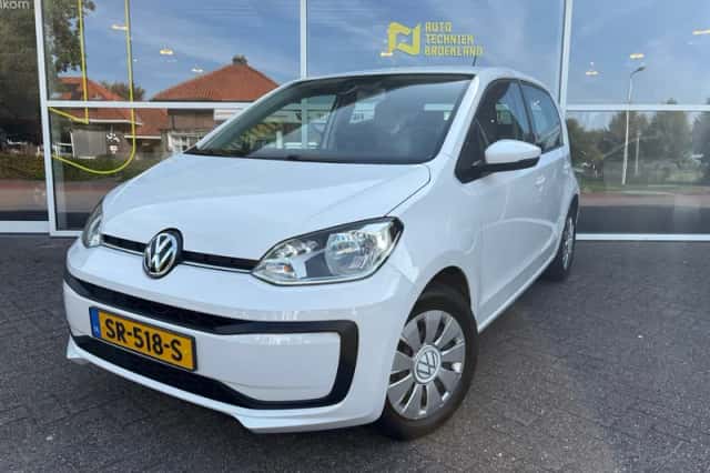 Volkswagen Up! (2018) thumbnail 1
