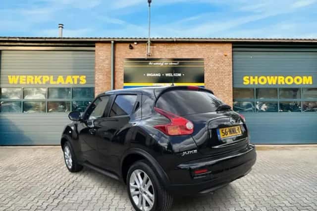 Nissan Juke (2010) thumbnail 2