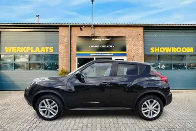 Nissan Juke (2010) thumbnail 3