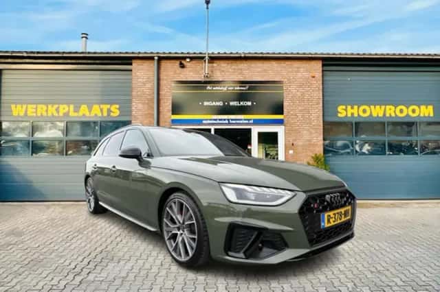 Audi A4 (2022) thumbnail 1