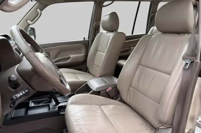 Toyota Land Cruiser 90 (2001) thumbnail 6