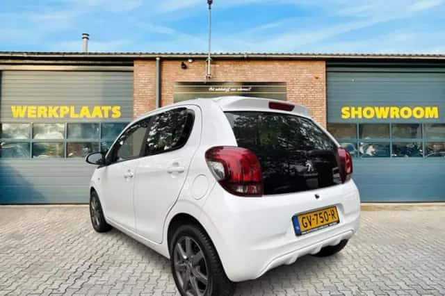 Peugeot 108 (2015) thumbnail 2
