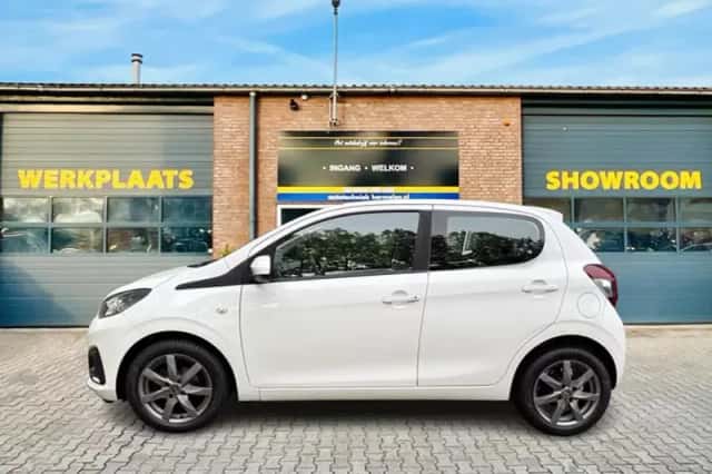 Peugeot 108 (2015) thumbnail 3