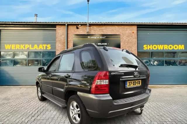 Kia Sportage (2007) thumbnail 2