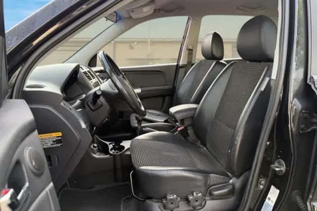 Kia Sportage (2007) thumbnail 6