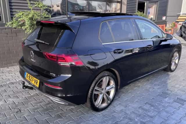 Volkswagen Golf (2020) thumbnail 5