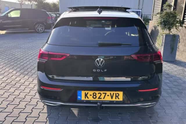 Volkswagen Golf (2020) thumbnail 6