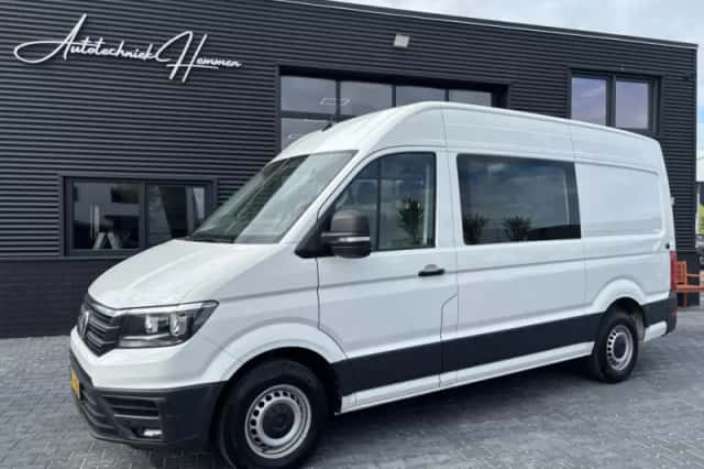 Volkswagen Crafter (2020) thumbnail 1