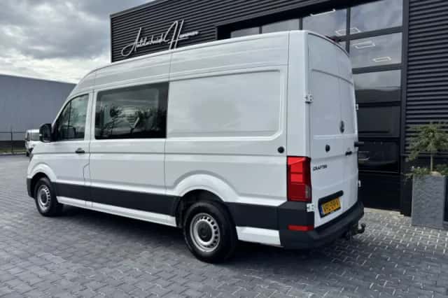 Volkswagen Crafter (2020) thumbnail 3