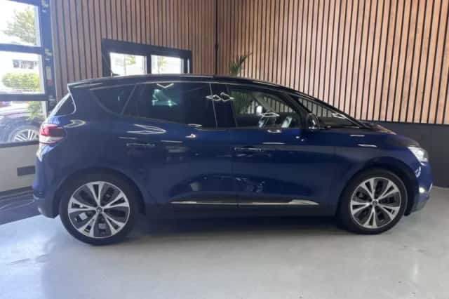 Renault Scénic (2018) thumbnail 2