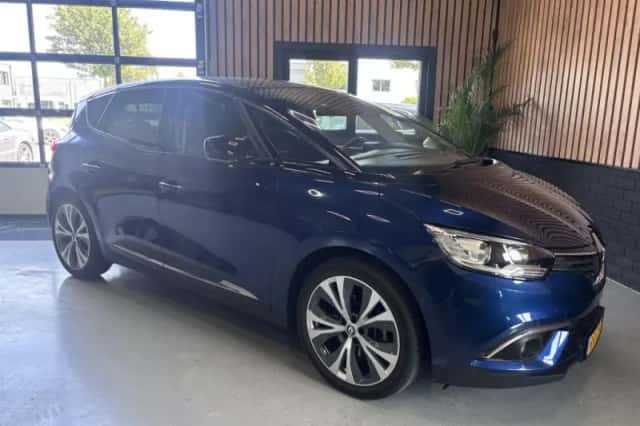 Renault Scénic (2018) thumbnail 3