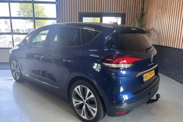 Renault Scénic (2018) thumbnail 5