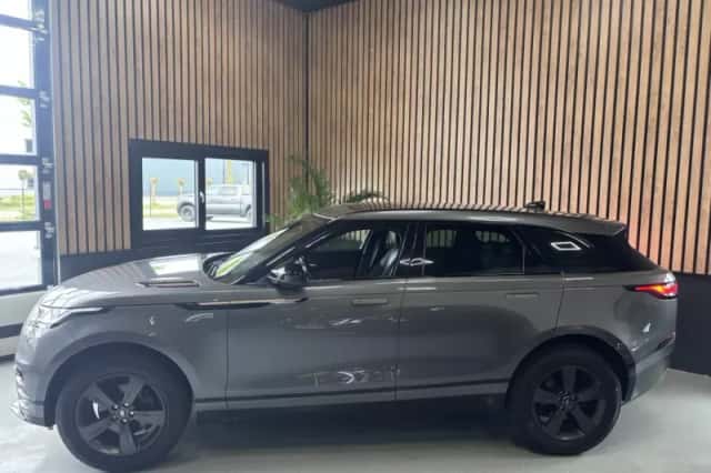 Land Rover Range Rover Velar (2018) thumbnail 3