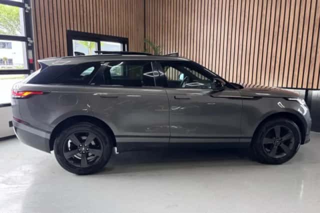 Land Rover Range Rover Velar (2018) thumbnail 4