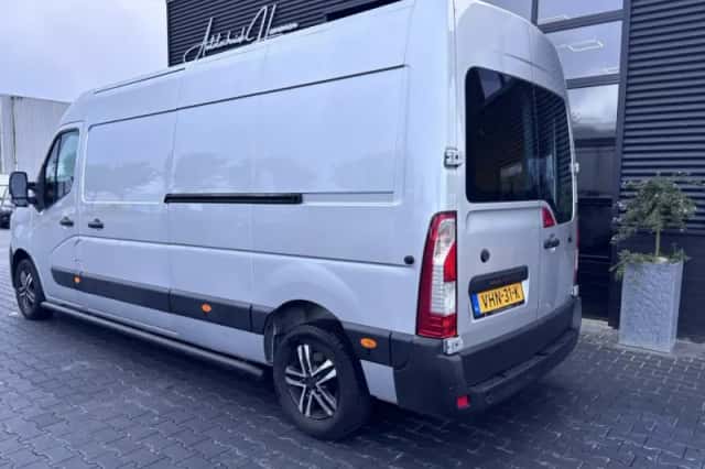 Renault Master (2020) thumbnail 3