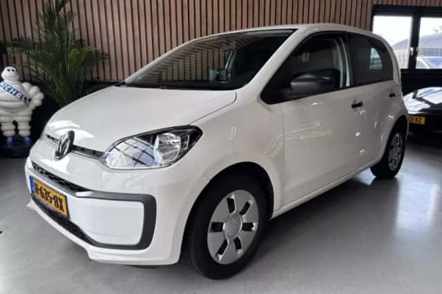 Volkswagen Up! (2020) thumbnail 1