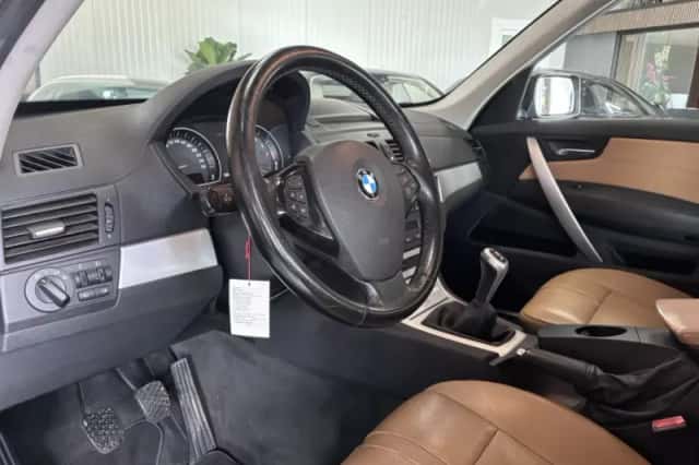 BMW X3 (2009) thumbnail 5