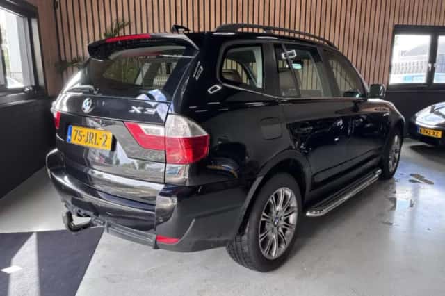 BMW X3 (2009) thumbnail 6