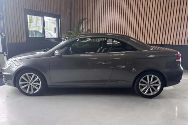 Volkswagen Eos (2012) thumbnail 6