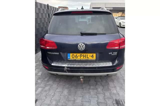 Volkswagen Touareg (2010) thumbnail 4