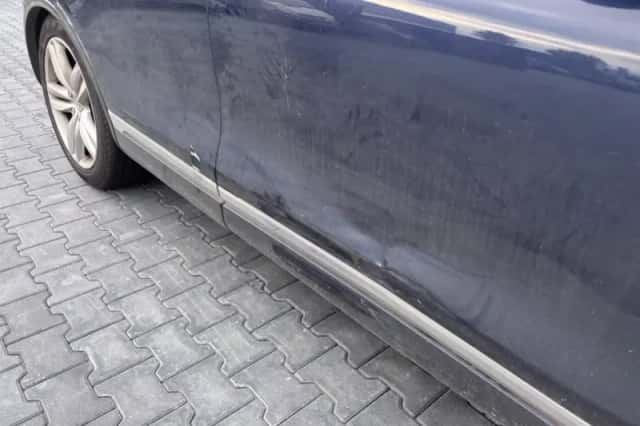 Volkswagen Touareg (2010) thumbnail 6