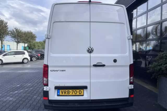 Volkswagen Crafter (2022) thumbnail 6
