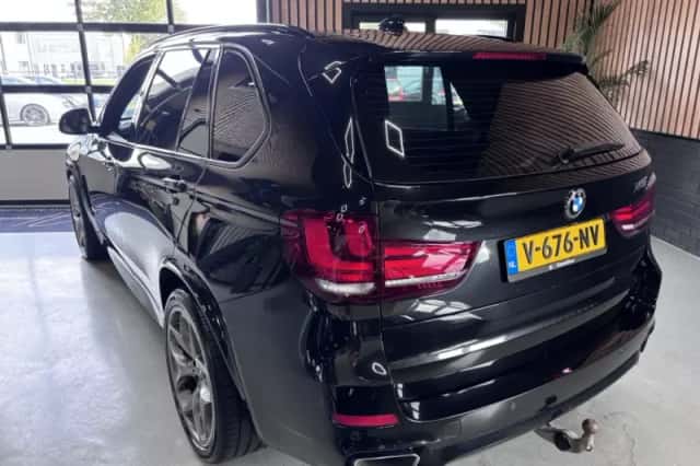 BMW X5 (2018) thumbnail 4