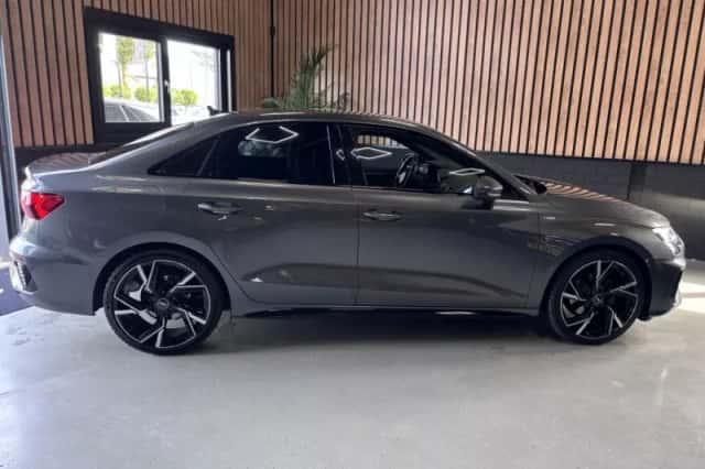 Audi A3 (2021) thumbnail 2