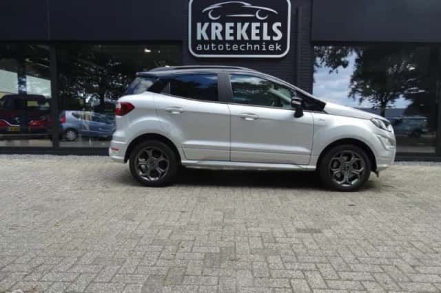 Ford EcoSport (2019) thumbnail 4