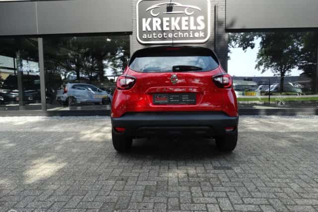 Renault Captur (2018) thumbnail 6
