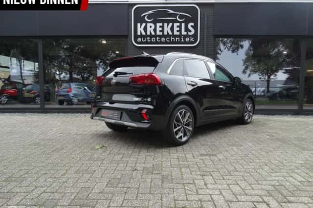 Kia Niro (2021) thumbnail 5