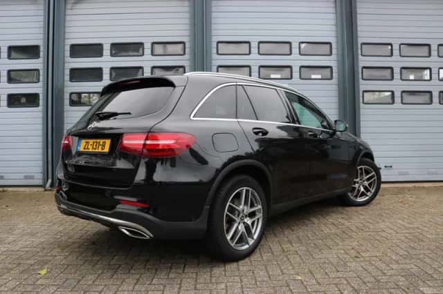Mercedes-Benz GLC-Klasse (2018) thumbnail 3