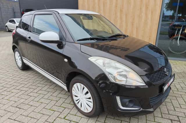 Suzuki Swift (2014) thumbnail 5